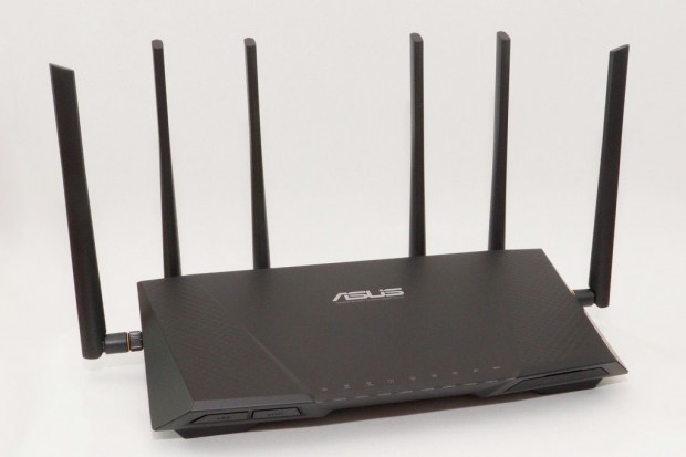 asus_rt_ac3200_router_04