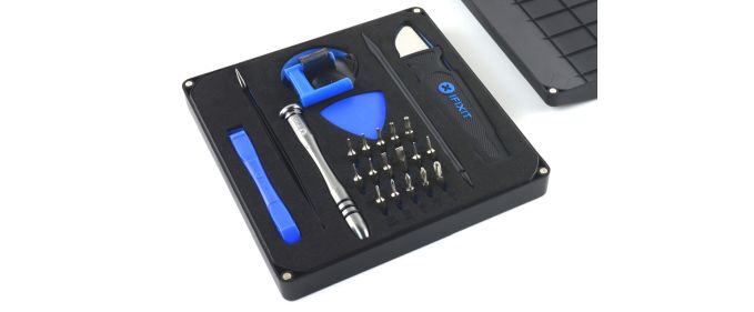 Mi-am luat scule de la iFixIt