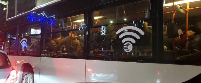 Autobuzele RATB au acum wifi gratuit pentru călători