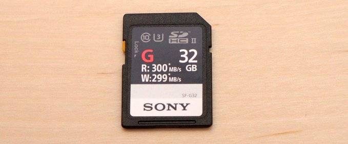 Review: Sony SF-G de 32 GB, card de memorie de 300 MB/s