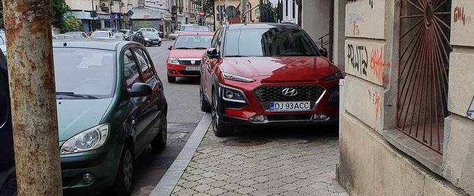Primăria București a simplificat masiv plata parcării prin SMS