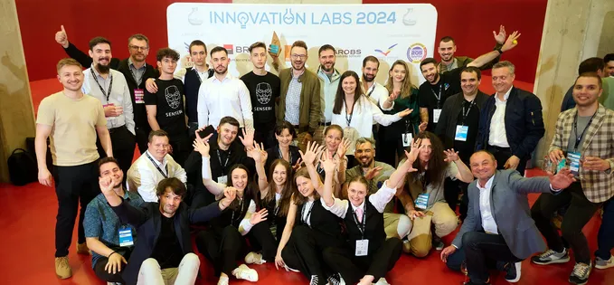 Două echipe au împărțit premiul de 500.000 de euro în finala Innovation Labs