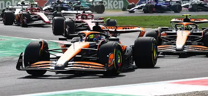 Formula 1 în Italia: Ferrari câștigă cursa de casă, iar echipa McLaren pare dezorganizată